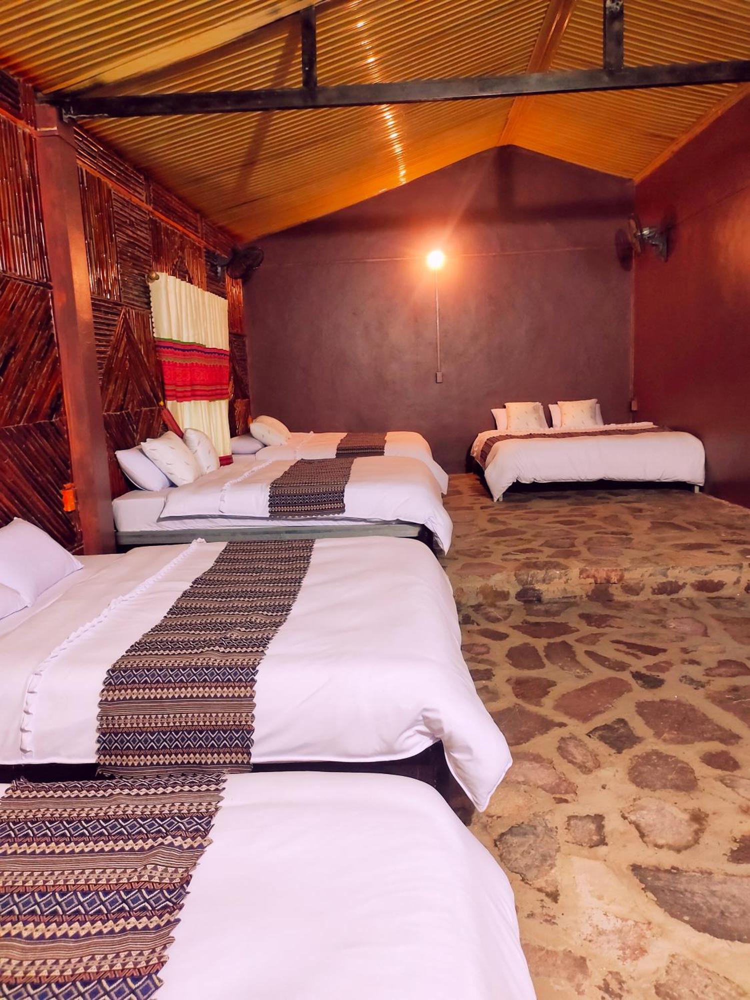 Homestay Meovac Stone Palace Meo Vac