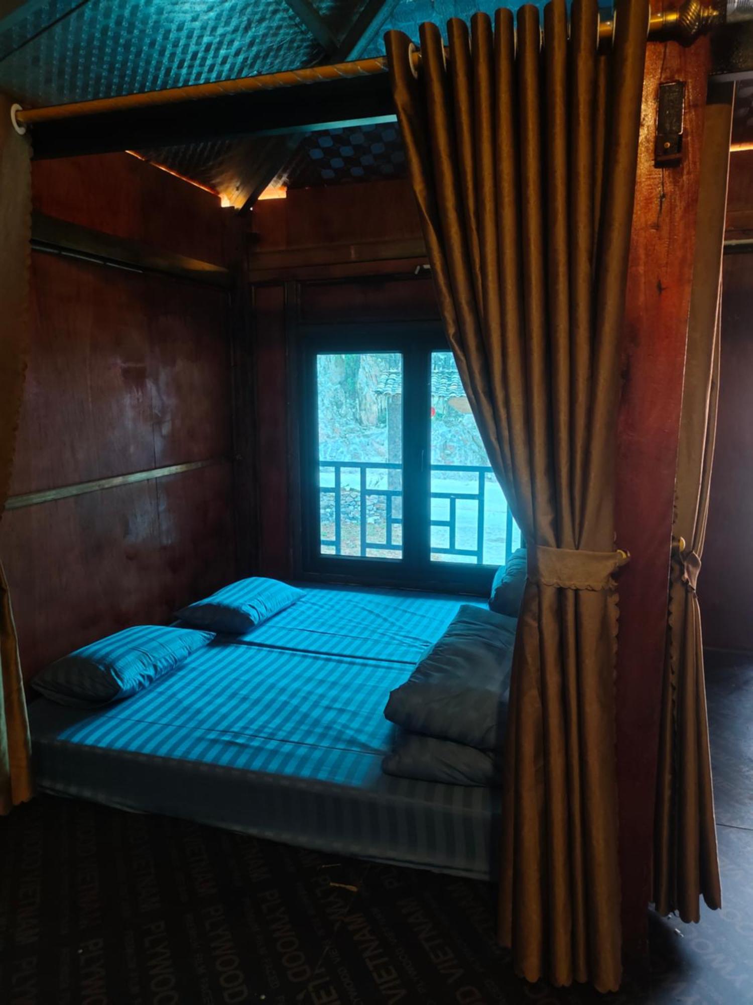 Homestay Meovac Stone Palace