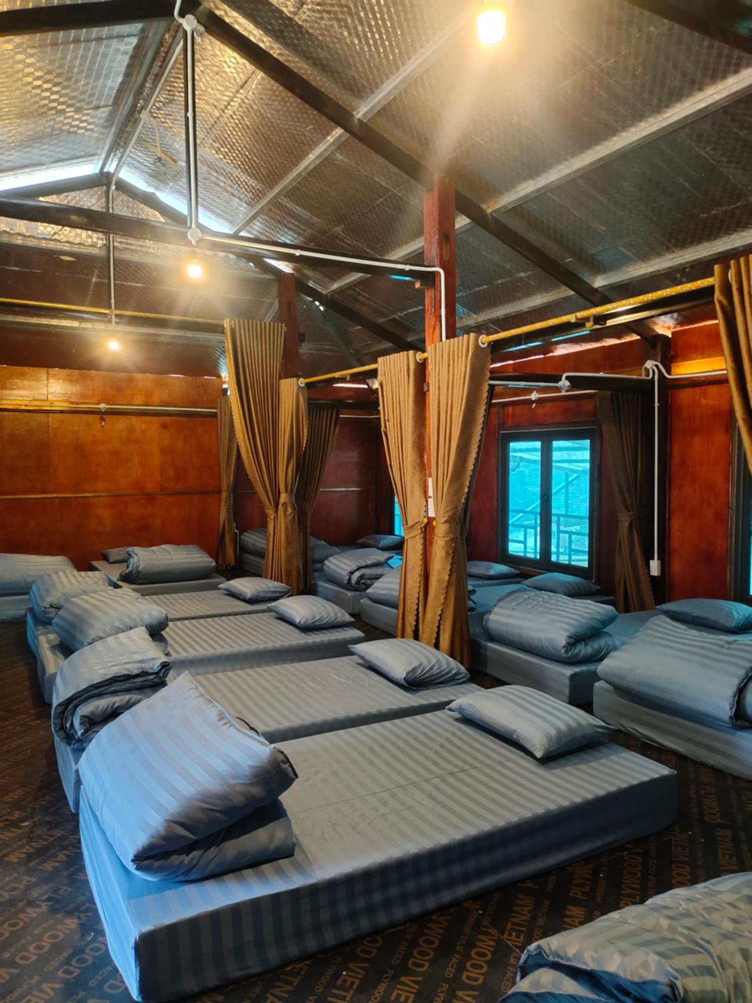 Meovac Stone Palace Homestay Meo Vac